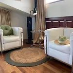 Apartment Hestar Husid, Het Luxe Paardenhuis *