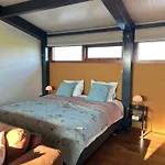 Apartment Hestar Husid, Het Luxe Paardenhuis *
