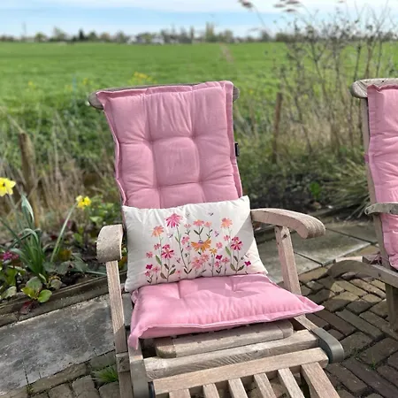 Hestar Husid, Het Luxe Paardenhuis 度假居