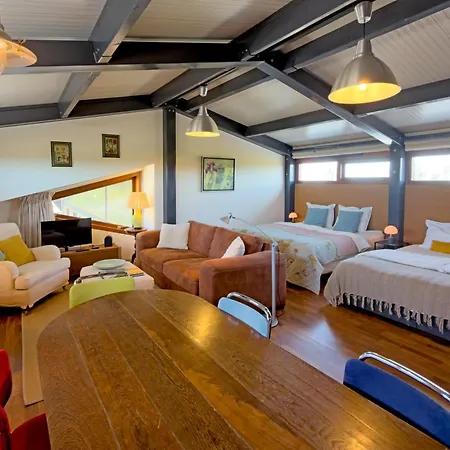 Hestar Husid, Het Luxe Paardenhuis