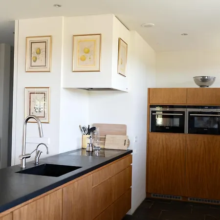 Hestar Husid, Het Luxe Paardenhuis Appartement